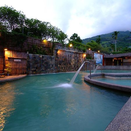 Yawan Hotel Wenquan Екстериор снимка