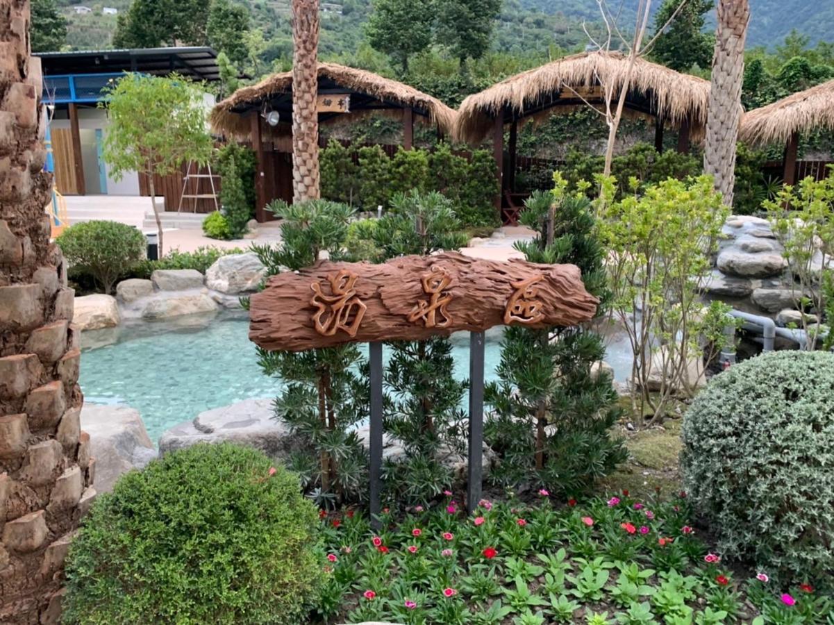 Yawan Hotel Wenquan Екстериор снимка